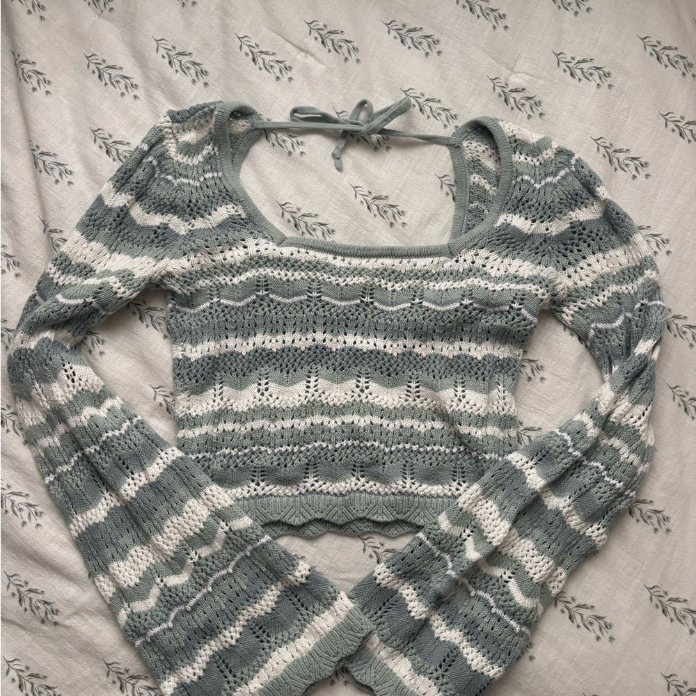 American Eagle Outfitters Green and White Knit Blouse